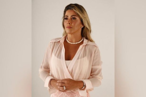 Cláudia Angélica Martinez