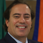 Pedro Duarte Guimarães destaca aspectos financeiros essenciais para empreendedores, mas pouco abordados no ensino tradicional.