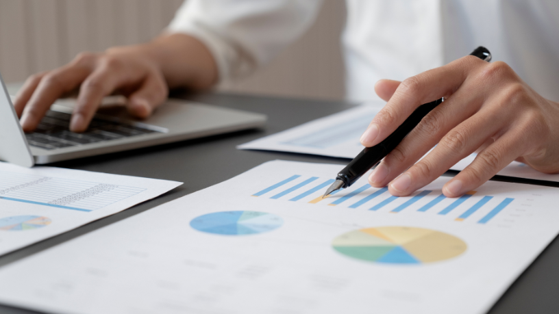 Indústria brasileira perde ritmo em maio e acende alerta para investimentos das empresas